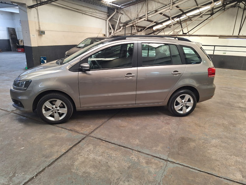Volkswagen Suran 1.6 Highline Msi 110cv 2017