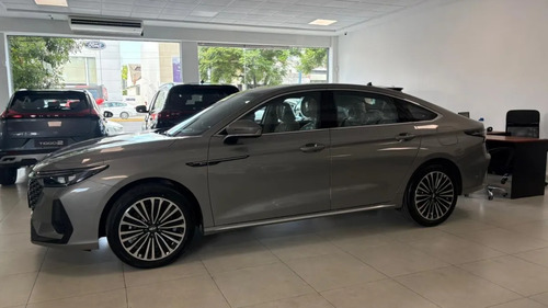 Chery Arrizo 8 1.5 T HEV COMFORT PLUG-IN CVT 2026