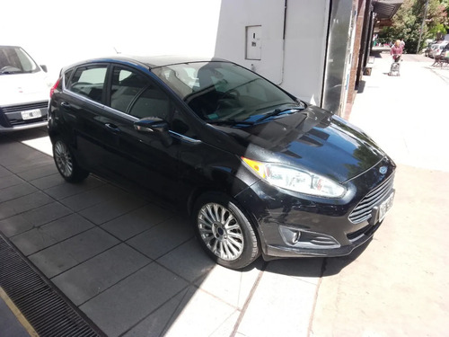Ford Fiesta Kinetic 1.6 Sedan Titanium Powershift 120cv 2014