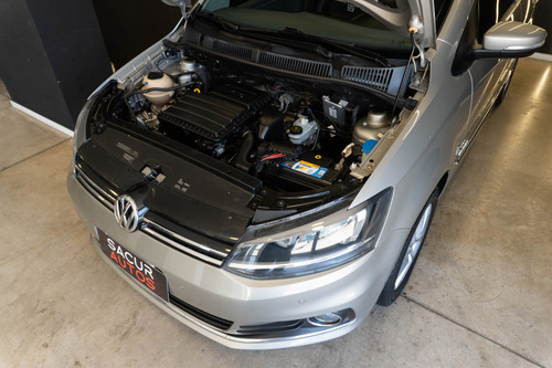 Volkswagen Suran 1.6 Highline 101cv 2015