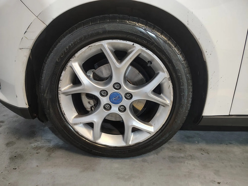 Ford Focus L/16 2.0 5 P Se Plus 2016
