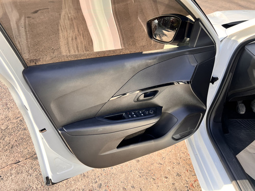 Peugeot 208 1.6 Active Pack 2024