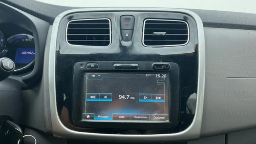 Renault Logan 1.6 Privilege 105cv 2017