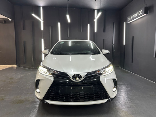 Toyota Yaris 1.5 S CVT 5P 2025