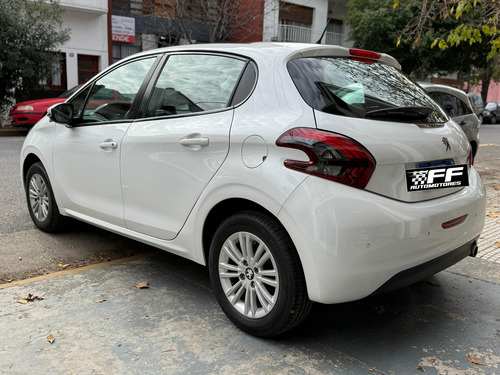 Peugeot 208 1.6 Allure 2019