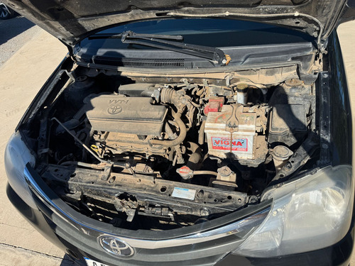 Toyota Etios XLS 1.5 6M/T 2017