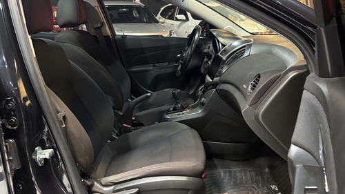 Chevrolet Cruze 1.8 Lt Mt 5 p 2015