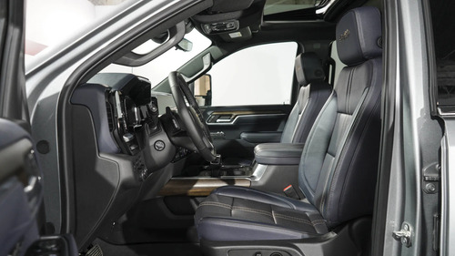 Chevrolet Silverado 5.3 V8 High Country 2026