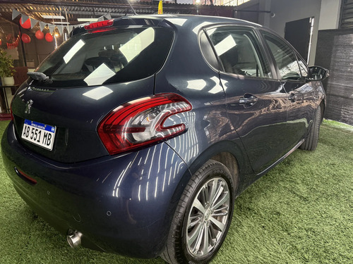 Peugeot 208 1.6 Allure 2017