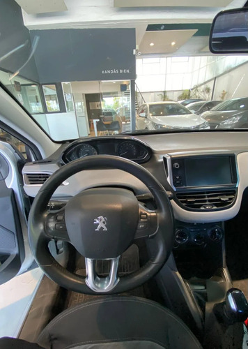 Peugeot 208 1.6 5p Allure Touch 2014