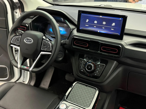 SWM GO3F HIBRIDA ENCHUFABLE SUV 7ASIENTOS 2026