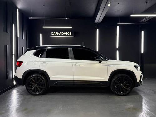 Volkswagen Taos 1.4 250 TSI HIGHLINE BI TONO TIPTRONIC L23 2023