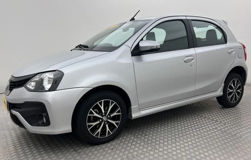 Toyota Etios 1.5 Xls 2021