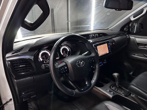 Toyota Hilux 2.8 TDI 4X2 DC SRX AT6 L16 2019