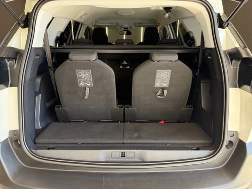 Peugeot 5008 1.6 Allure Tiptronic 2018