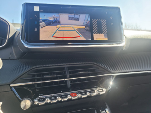 Peugeot 2008 1.0T Active Automatico 2026