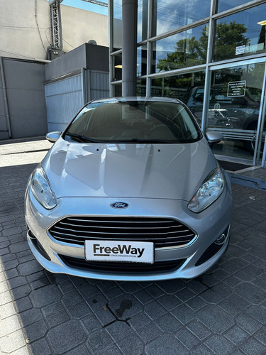 Ford Fiesta Kinetic 1.6 Sedan Titanium Powershift 120cv 2018