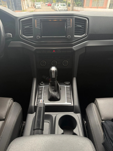 Volkswagen Amarok Highline 4x4 DC Automatica 2023