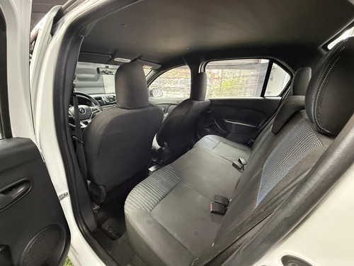 Renault Logan 1.6 16v Life 2024