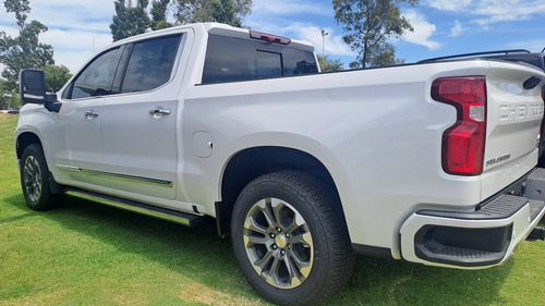 Chevrolet Silverado 5.3 V8 High Country 2026