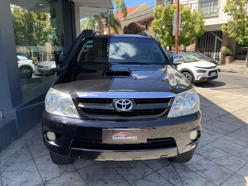 Toyota Hilux SW4 3.0 Srv Cuero At 4X4 2006