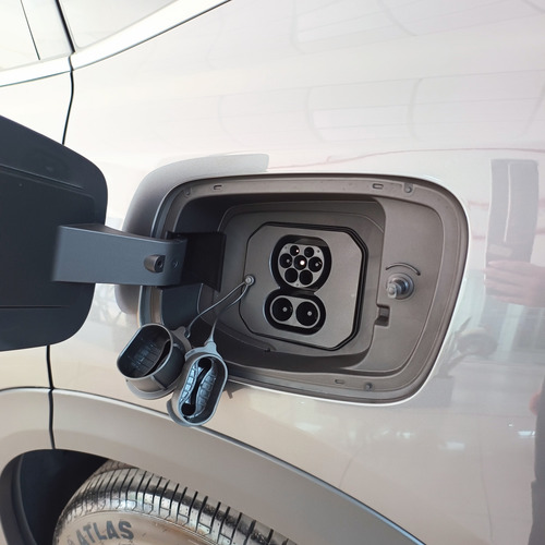 Chevrolet Captiva phev 1.5 Phev Premier 2026