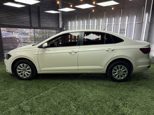 Volkswagen Virtus 1.6 Msi Trendline At 2020