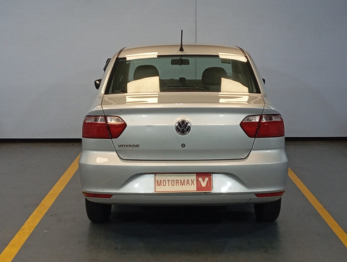 Volkswagen Voyage 1.6 Trendline L/17 2018