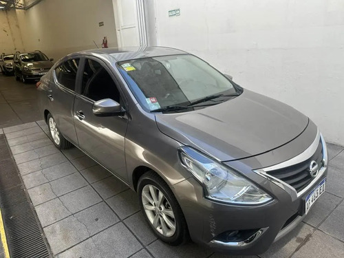 Nissan Versa 1.6 Advance Mt 2017