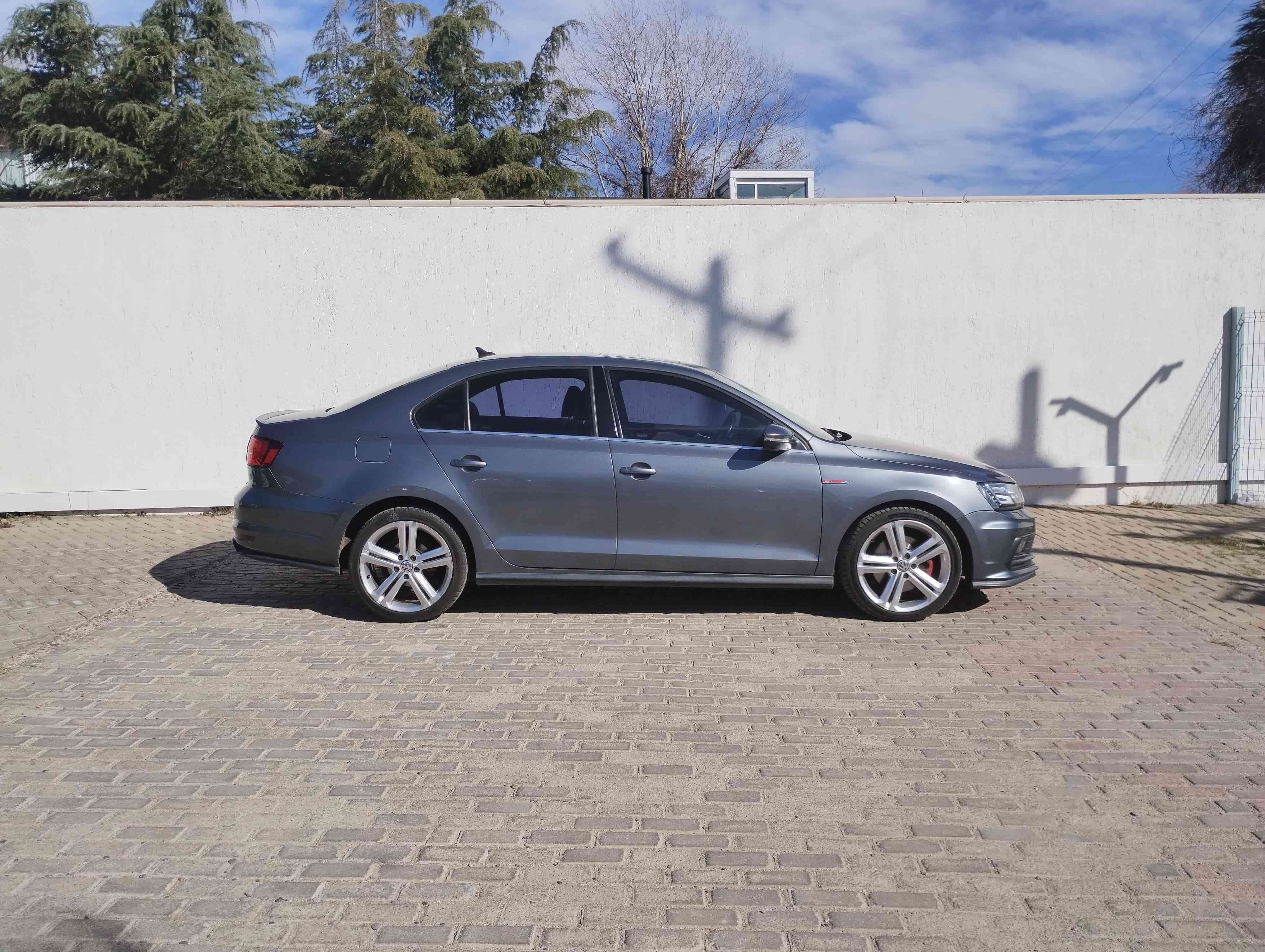 Volkswagen Vento 2.0 T Si Gli L17 2017