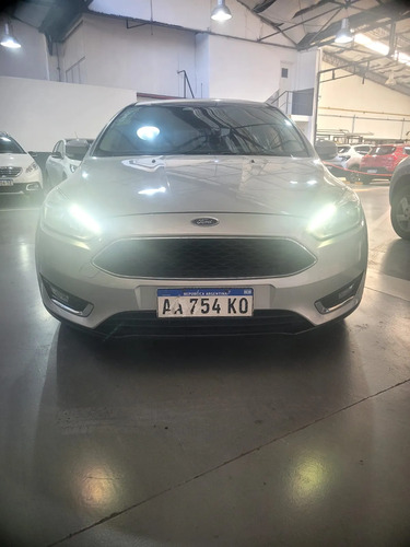 Ford Focus III 2.0 Se Plus At6 2016