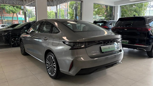 Chery Arrizo 8 1.5 T HEV COMFORT PLUG-IN CVT 2026