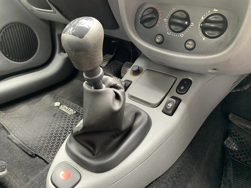 Renault Clio 1.2 Pack Plus 3P 2009