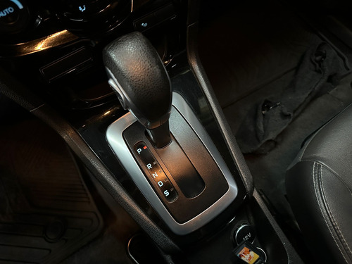 Ford Fiesta 1.6 TITANIUM POWERSHIFT KD 5P L13 2015