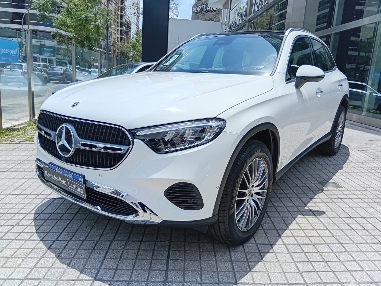 Mercedes-Benz GLC200 2.0 avantgarde 2025