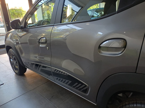 Renault Kwid 1.0 Sce 66Cv Iconic Bitono 2026