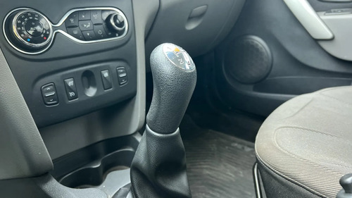 Renault Logan 1.6 Privilege 105cv 2017