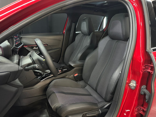 Peugeot 208 1.2 T GT TIPTRONIC L21 2022