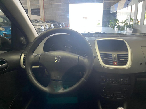 Peugeot 207 Compact 1.9 D 2010