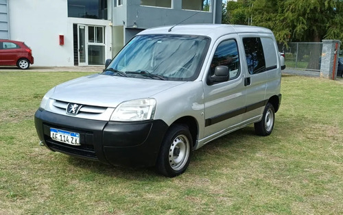 Peugeot Partner CONFORT 1.6 115 5 PLAZAS 2022