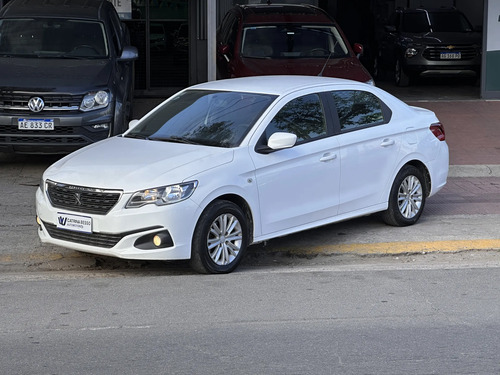 Peugeot 301 1.6 Allure 2018