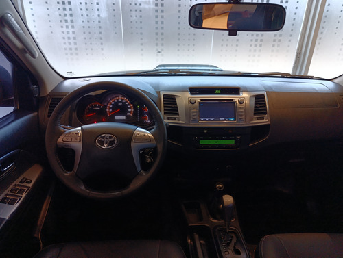 Toyota Hilux Pick-Up 3.0 Cd Srv Cuero 4x4 5at - A4 2015