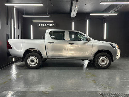 Toyota Hilux 2.4 TDI 4X2 DC DX L16 2018