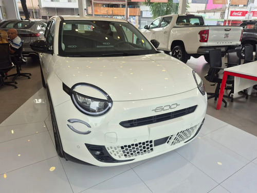 Fiat 600 hybrid 1.2 E-Dct 2026