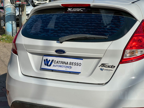 Ford Fiesta Kinetic 1.6 Titanium 120cv 2013
