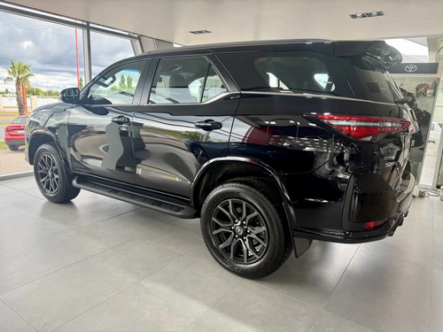 Toyota SW4 2.8 Tdi Gr-s 4x4 7as 6at 2026