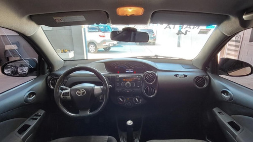 Toyota Etios 1.5 Xls 2014