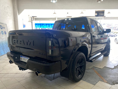 Dodge Ram 1500 SLT LARAMIE 5.7L AT8 4X4 2023