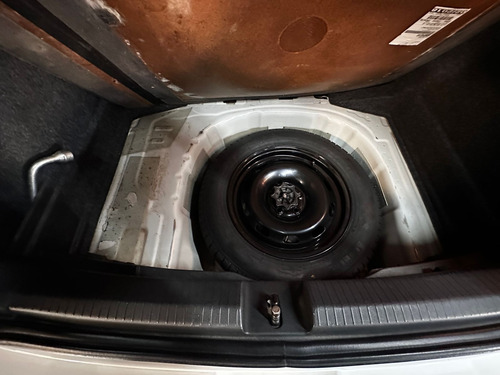 Volkswagen Polo 1.6 COMFORTLINE 5P L18 2018