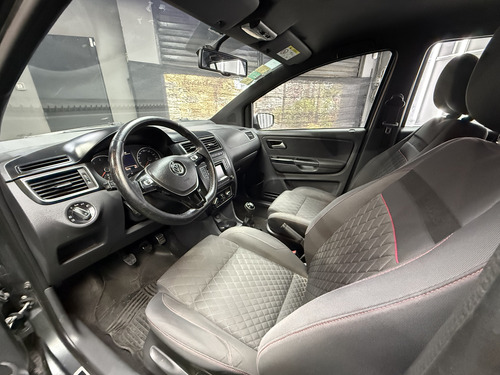 Volkswagen Suran Cross 1.6 Highline 2017